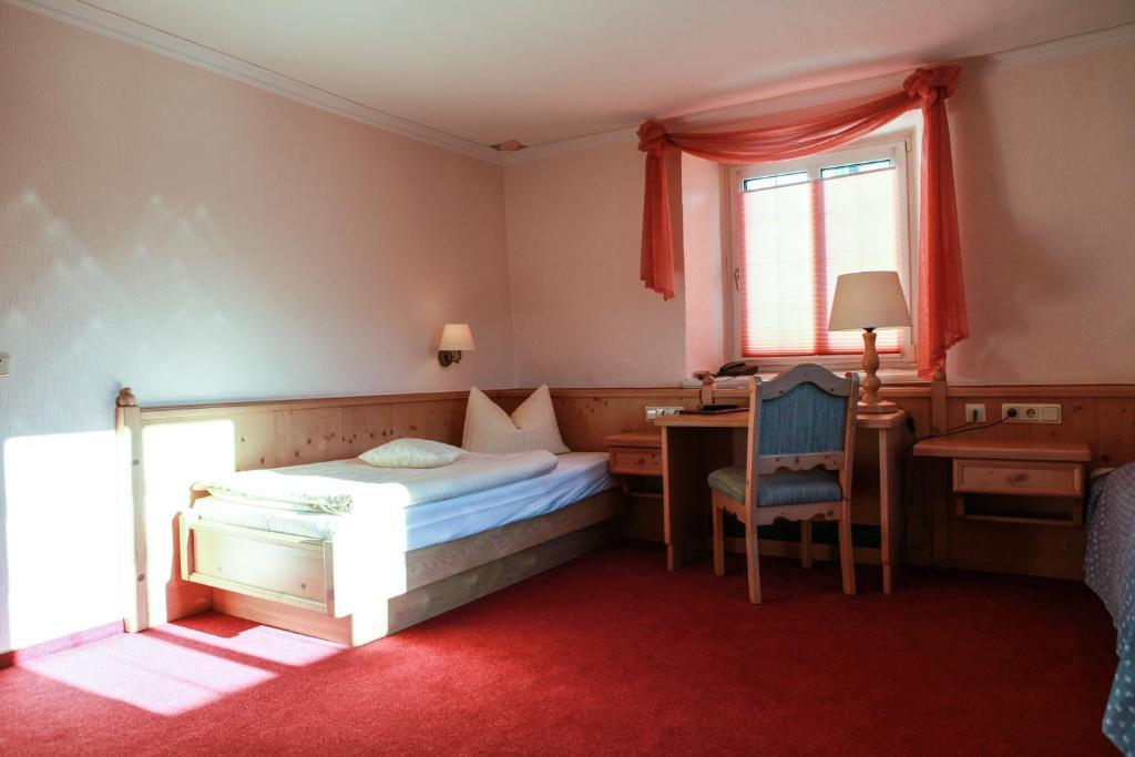 Hotel Reinhold Ґуммерсбах Екстер'єр фото